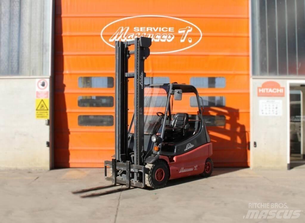 Linde E25-01 Akumulátorové vozíky