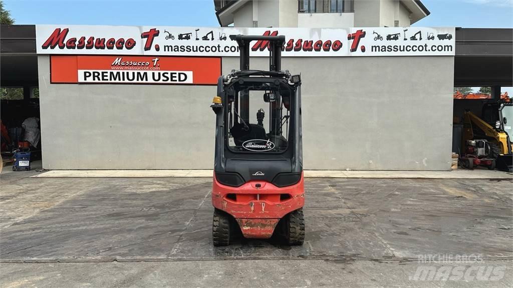 Linde E30L - 01 Akumulátorové vozíky