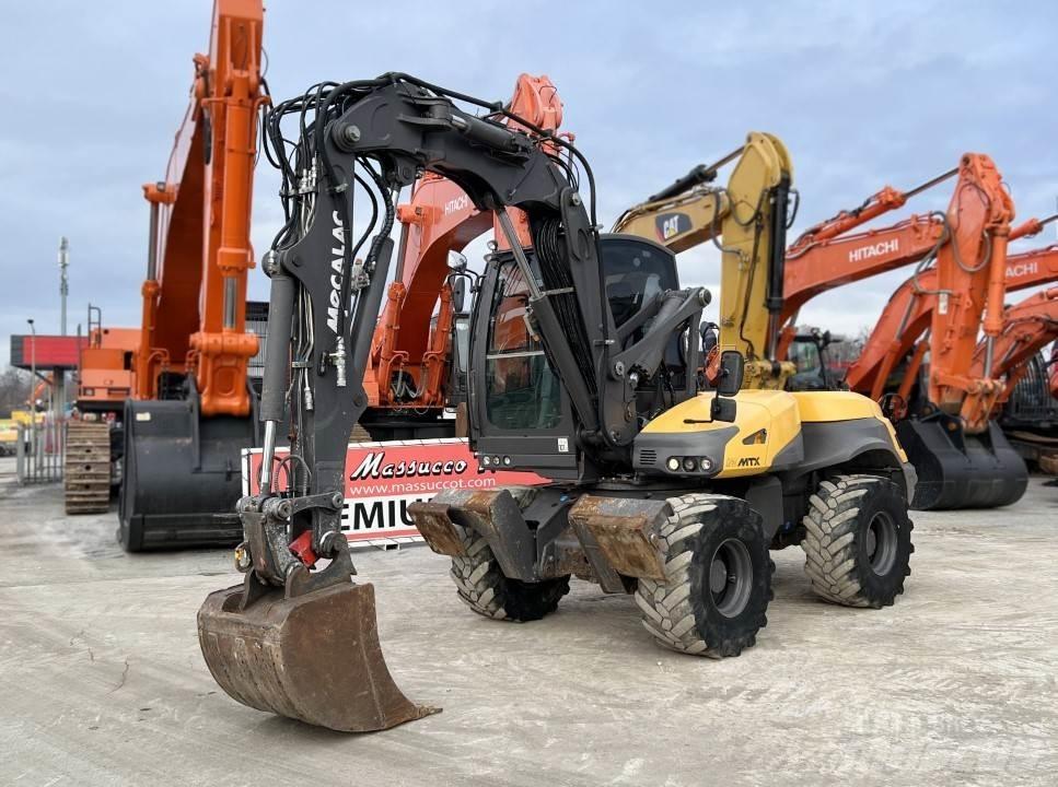 Mecalac 12 MTX Kolesové rýpadlá
