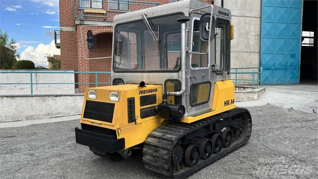 Morooka MK30 Snežné pluhy, predné snežné radlice