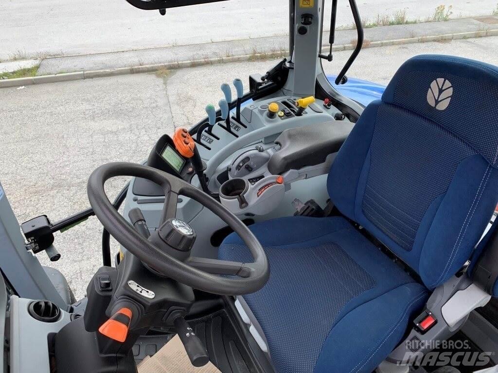 New Holland T7.190 Snežné pluhy, predné snežné radlice