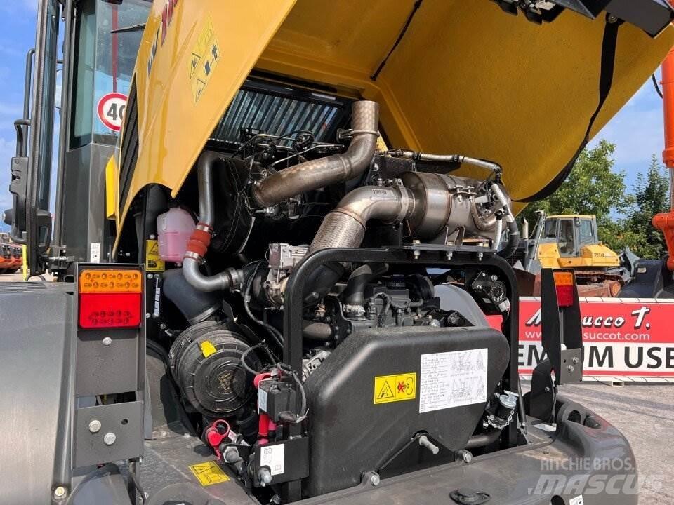 New Holland W110D Kolesové nakladače