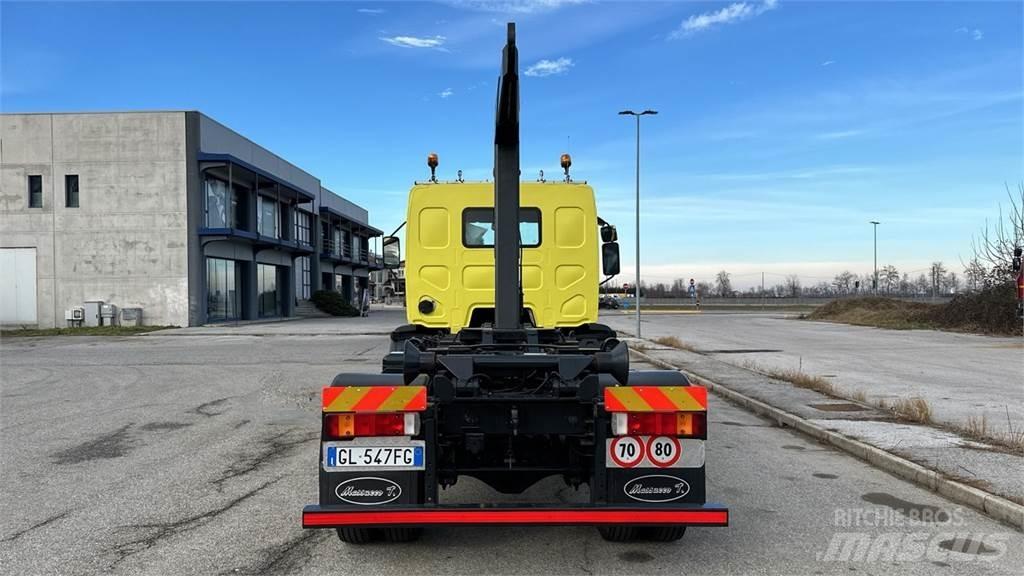 Renault 270 Dci – 4X2 Ďalšie nákladné vozidlá