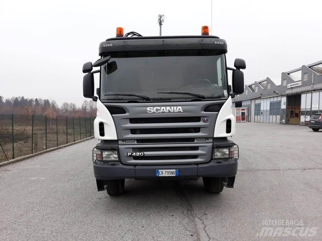 Scania P420 8X4 Ďalšie nákladné vozidlá