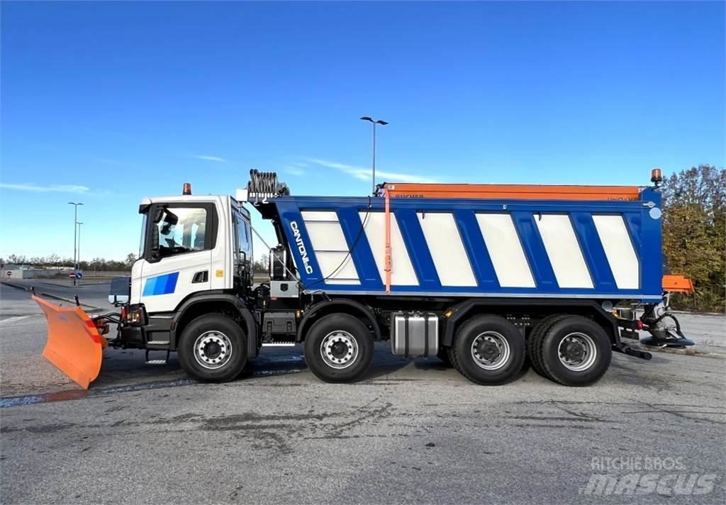 Scania P500 XT 8X4 Snežné pluhy, predné snežné radlice