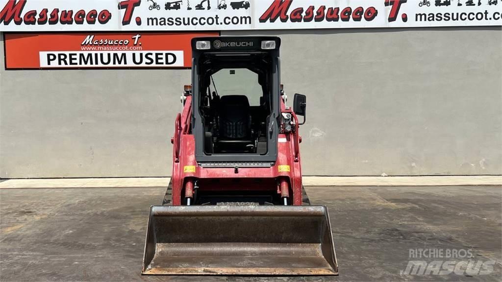 Takeuchi TL8 HF Šmykom riadené nakladače