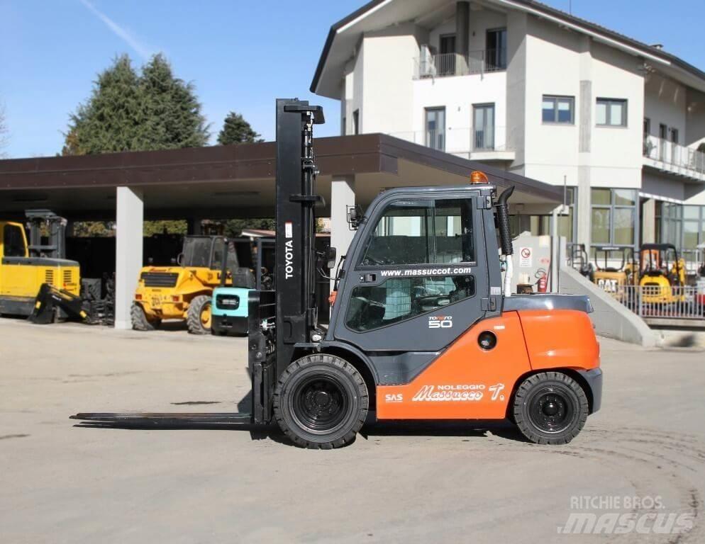 Toyota 40-8FD45N Dieselové vozíky