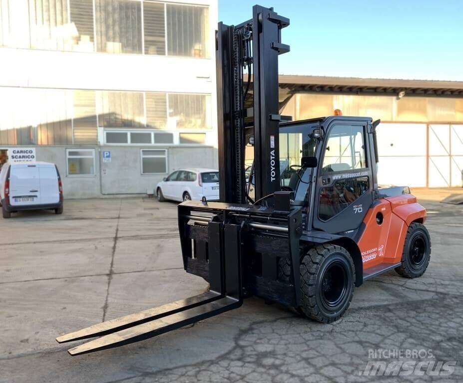 Toyota 40-8FD70N Dieselové vozíky