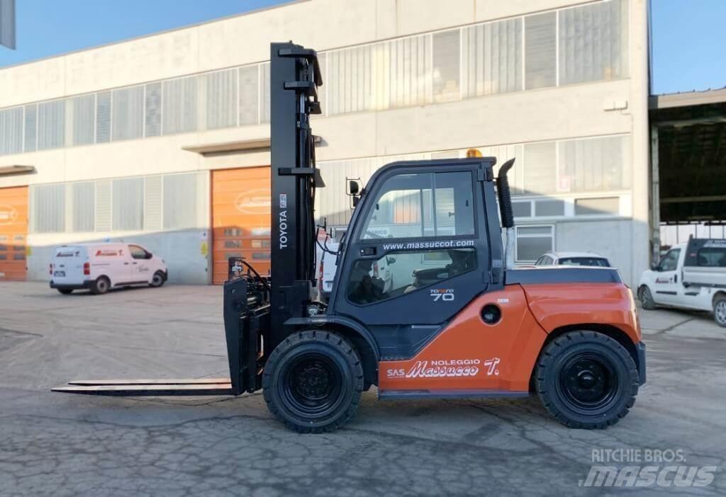 Toyota 40-8FD70N Dieselové vozíky