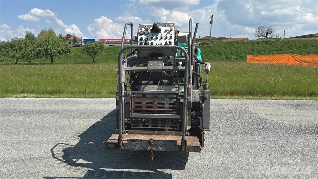 Vögele Super 800 Finišéry