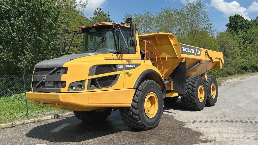 Volvo A30G 6X6 Stavebné sklápače
