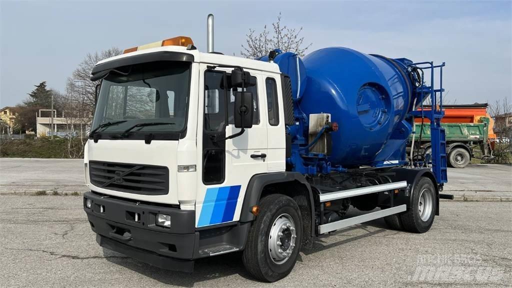 Volvo FL6 4X2 Domiešavače betónu