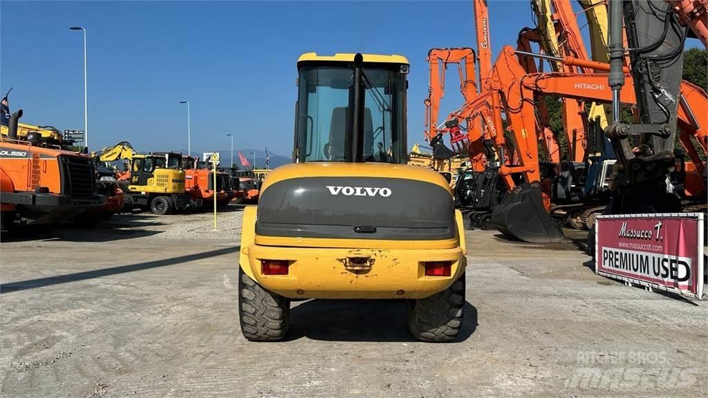 Volvo L 40 B-TP Kolesové nakladače