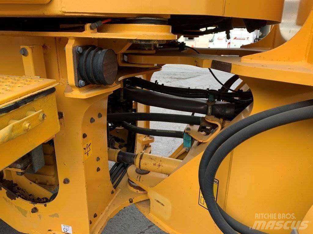 Volvo L70E Kolesové nakladače