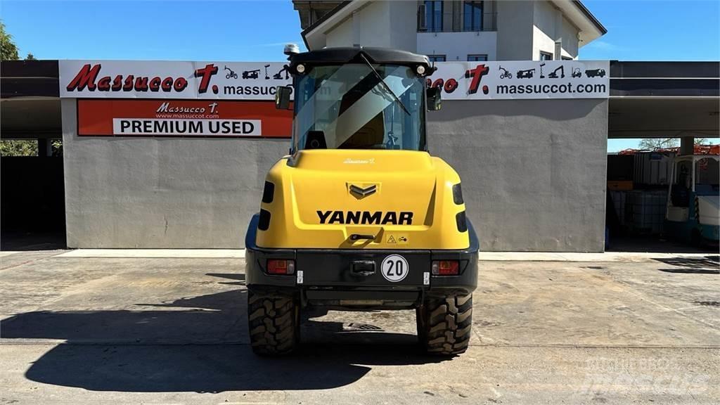 Yanmar V100 Kolesové nakladače