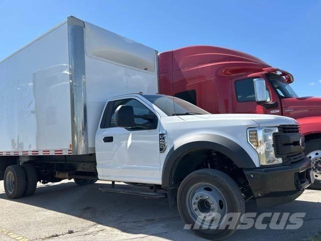 Ford F450 XL 4x2 Skriňová nadstavba