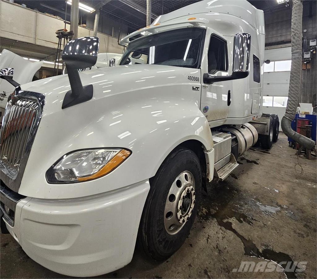 International LT Ťahače