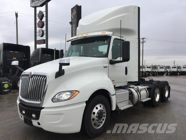 International LT Ťahače