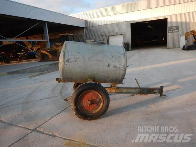  99 99 Ľahké prívesy do 3500 kg