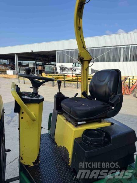 Ammann AV 26 Pôdne kompaktory