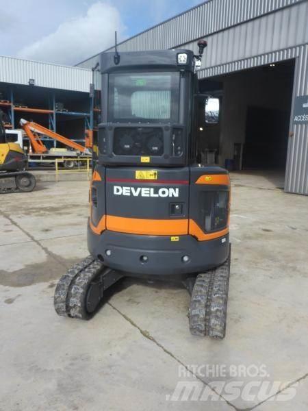 Develon DX27Z-7 Mini rýpadlá < 7t