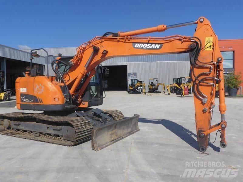 Doosan DX140LC Pásové rýpadlá