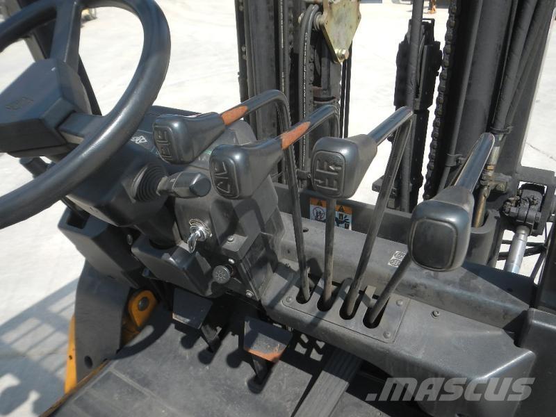 Hangcha CPQD35N Iné