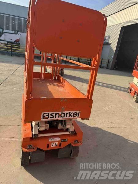 Snorkel S3215E Kĺbové plošiny