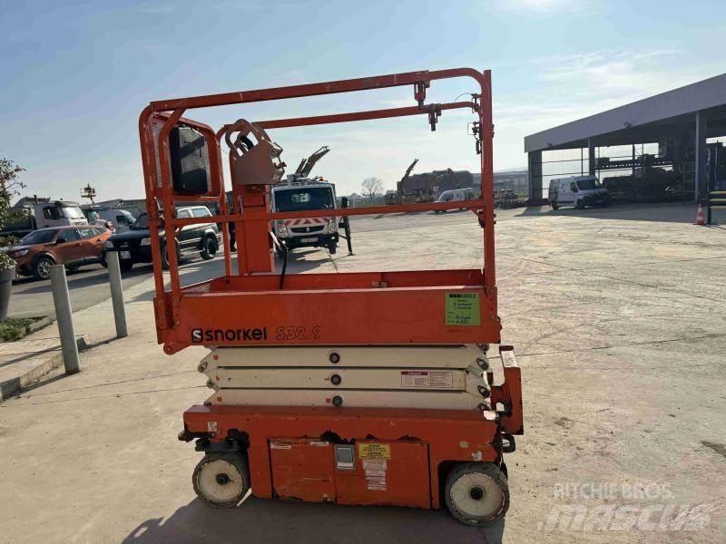 Snorkel S3219E Kĺbové plošiny