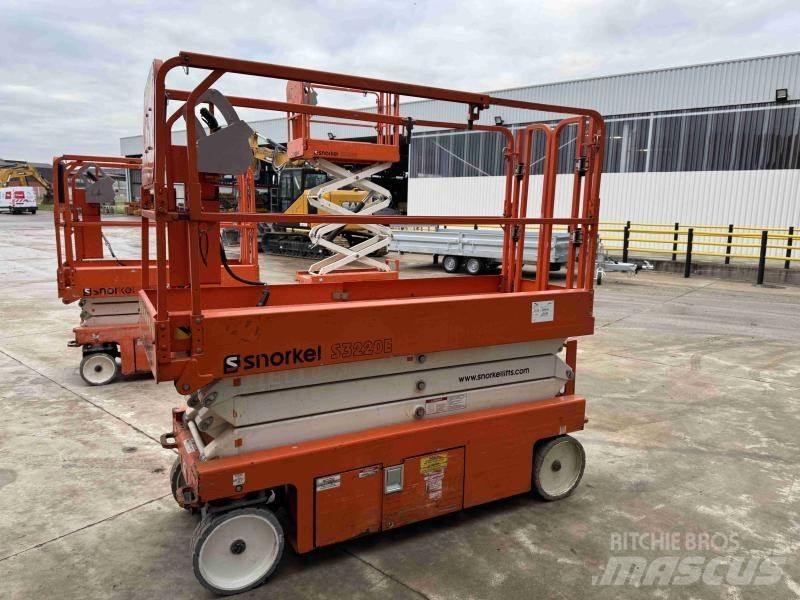 Snorkel SE3220E Kĺbové plošiny