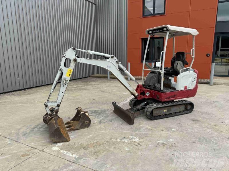 Takeuchi TB216 Mini rýpadlá < 7t