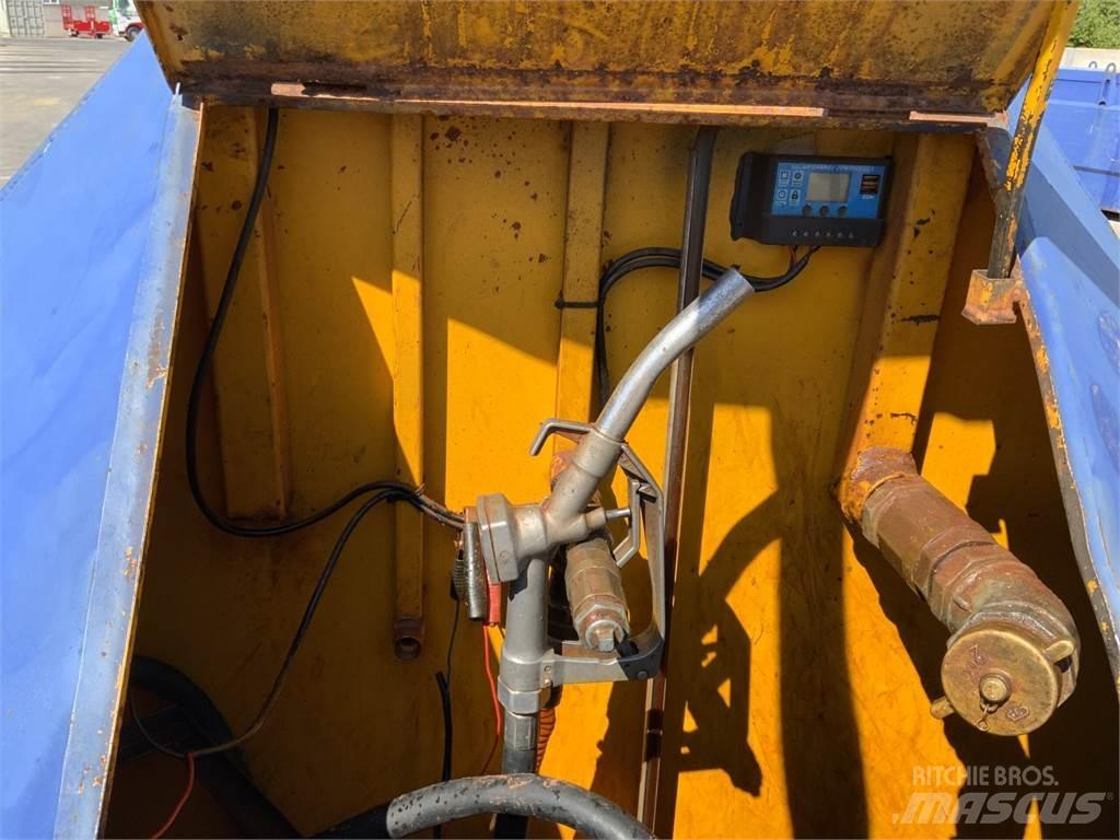 Blue Diesel Tank Ďalšie poľnohospodárske stroje