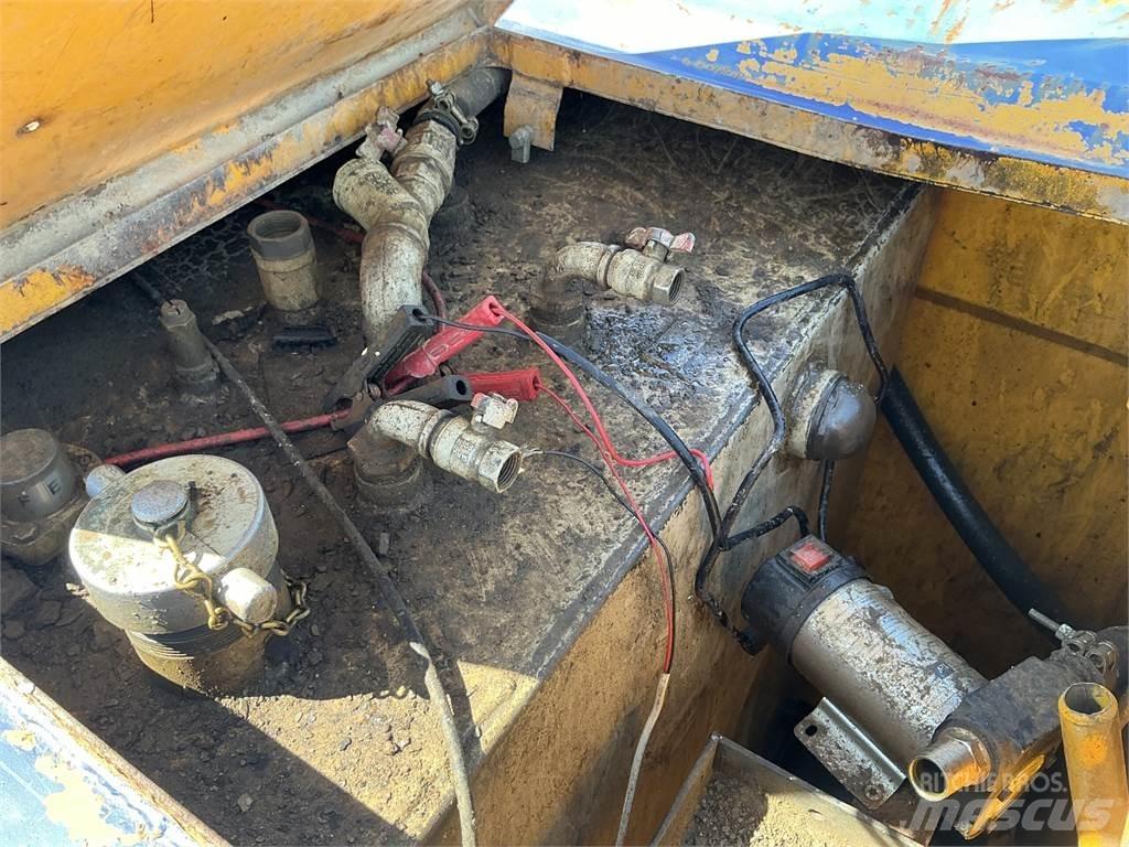 Blue Diesel Tank Ďalšie poľnohospodárske stroje