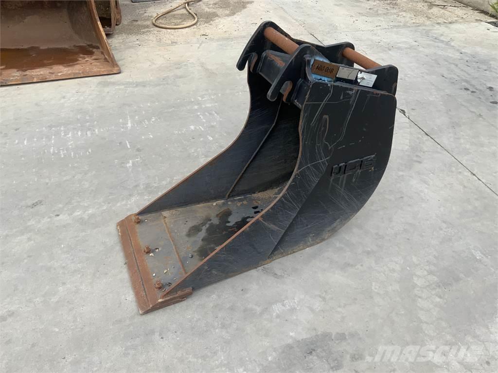 JCB 2ft bucket Ďalšie poľnohospodárske stroje