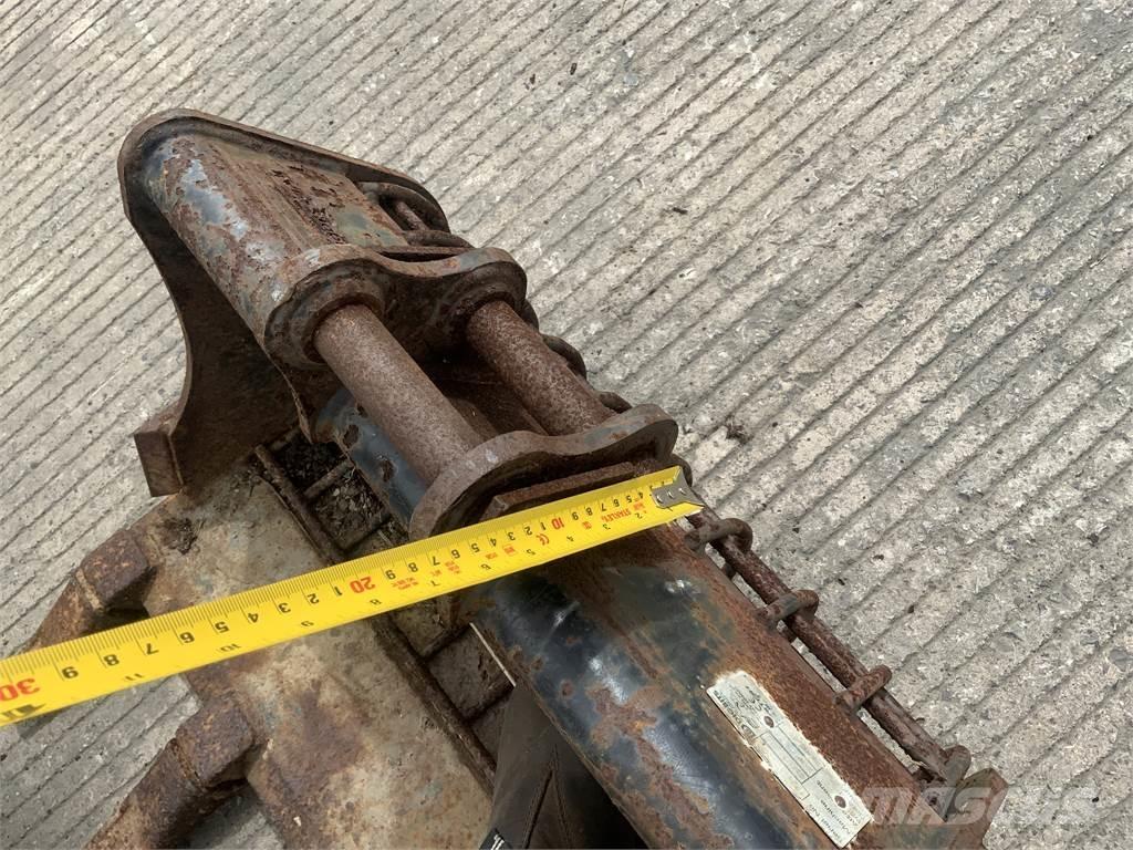 JCB 2ft bucket Ďalšie poľnohospodárske stroje