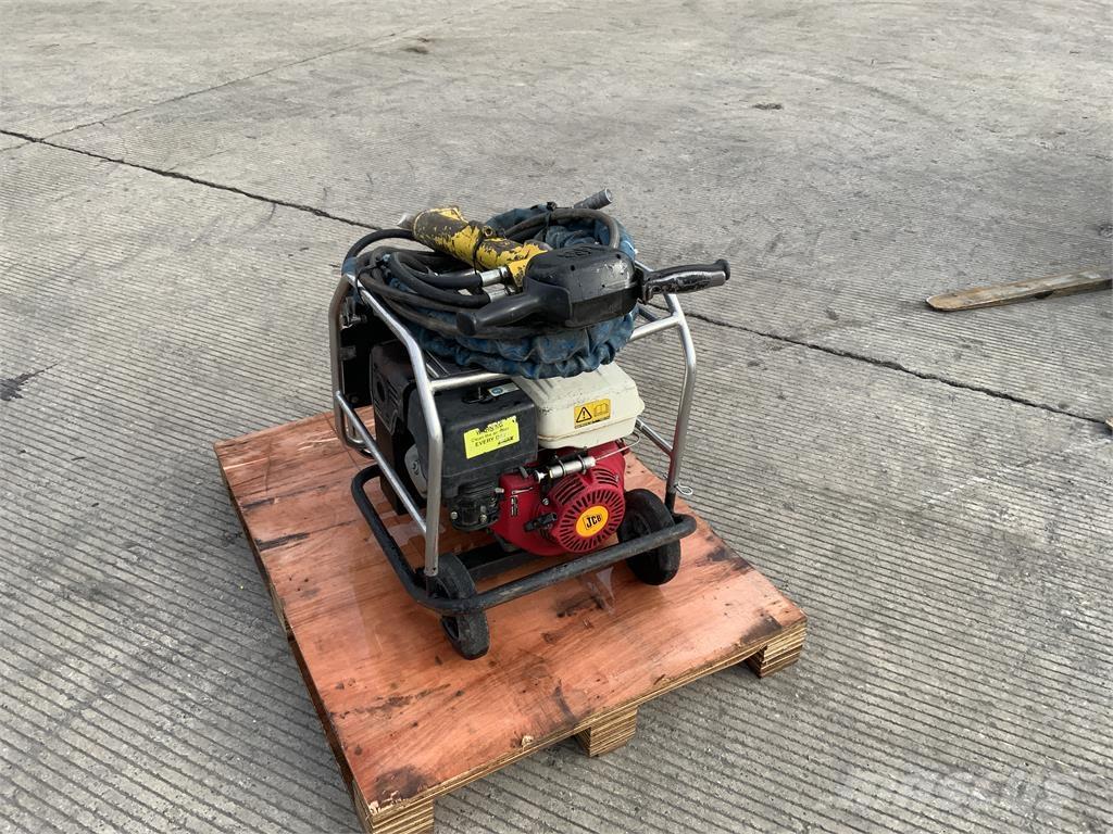 JCB Beaver Pack Ďalšie poľnohospodárske stroje