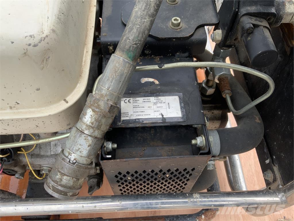 JCB Beaver pack Ďalšie poľnohospodárske stroje