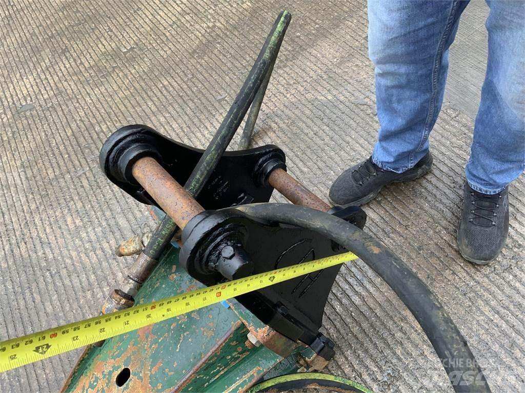 Montabert Breaker Ďalšie poľnohospodárske stroje