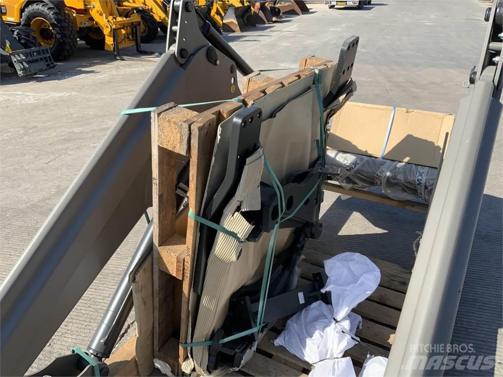 MX U412+ Loader Unused Ďalšie poľnohospodárske stroje