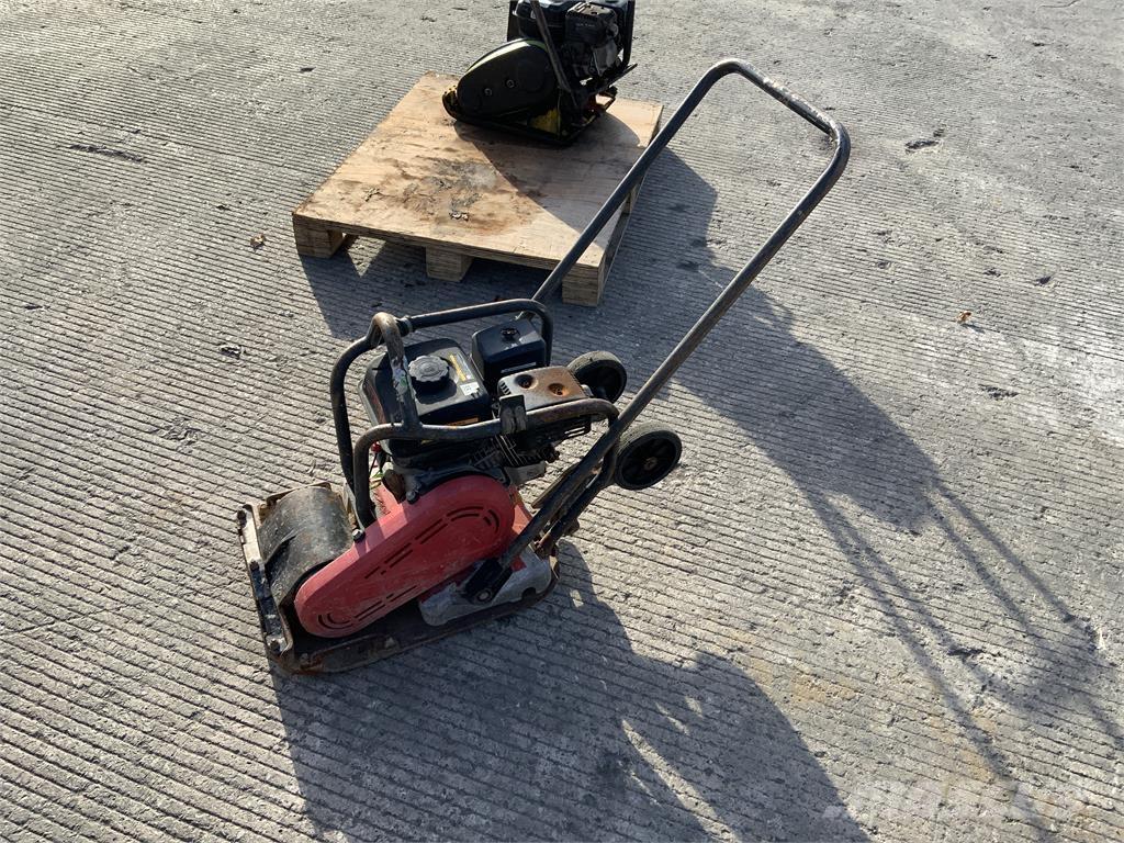 Wacker Plate Ďalšie poľnohospodárske stroje