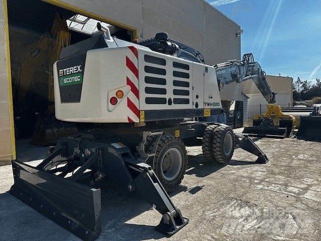Terex TWH 220 S5 Stroje pre manipuláciu s odpadom