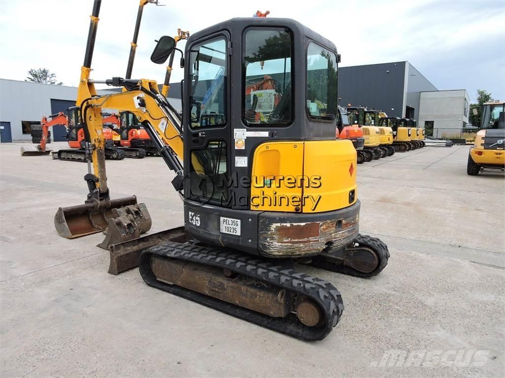 Bobcat E35 Stavebníctvo - ostatné