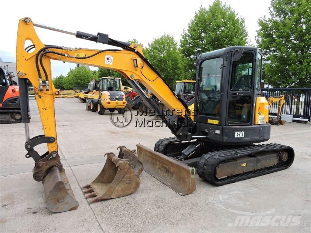 Bobcat E50 Stavebníctvo - ostatné