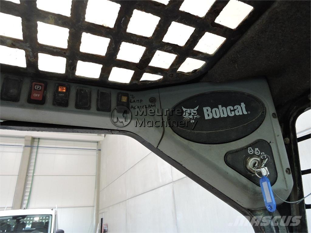Bobcat S150 Kolesové nakladače
