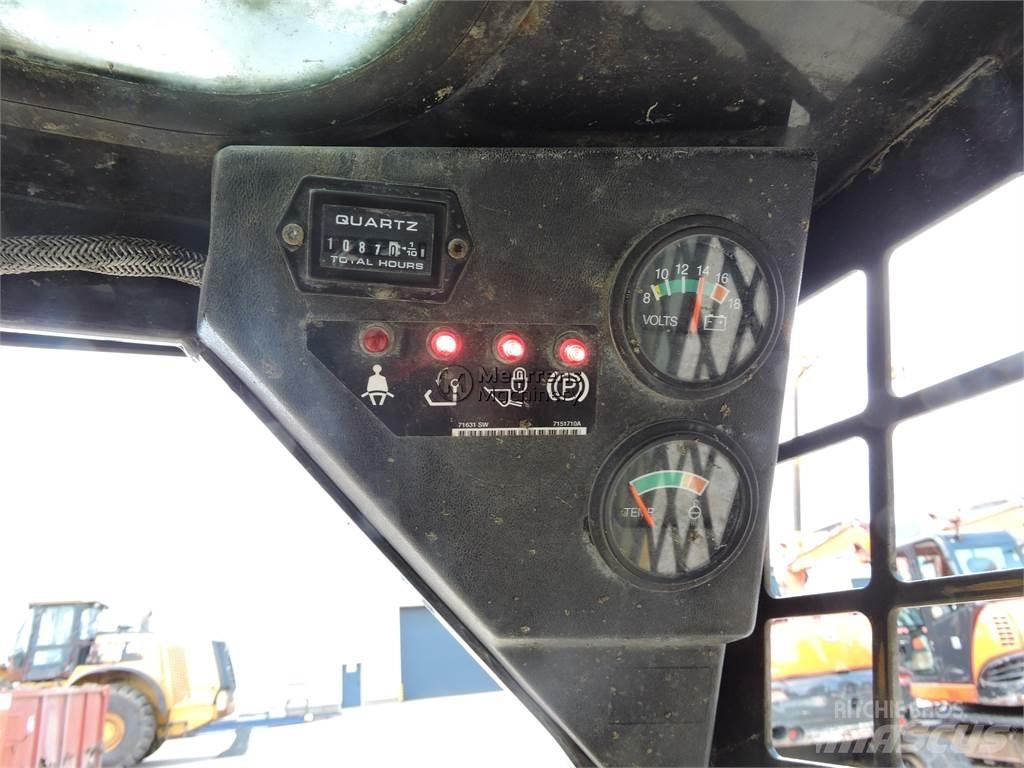 Bobcat S70 Kolesové nakladače