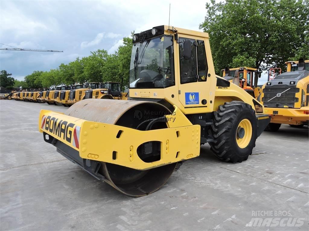 Bomag BW211D-4 GERMAN Ďalšie valce