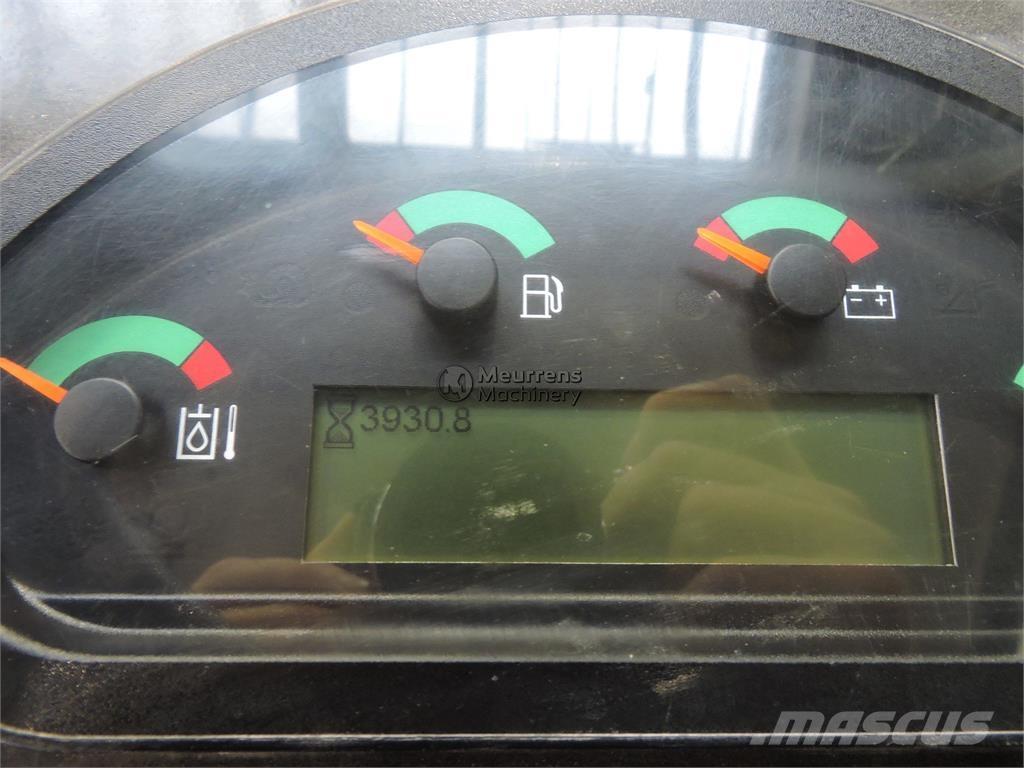 CAT 906M + FORK Kolesové nakladače