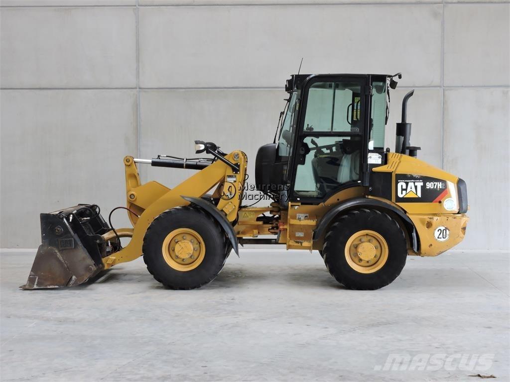CAT 907H Kolesové nakladače