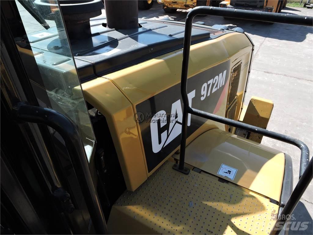 CAT 972M Kolesové nakladače
