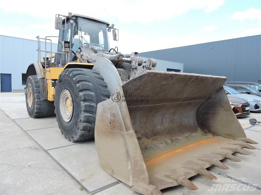 CAT 980H Kolesové nakladače
